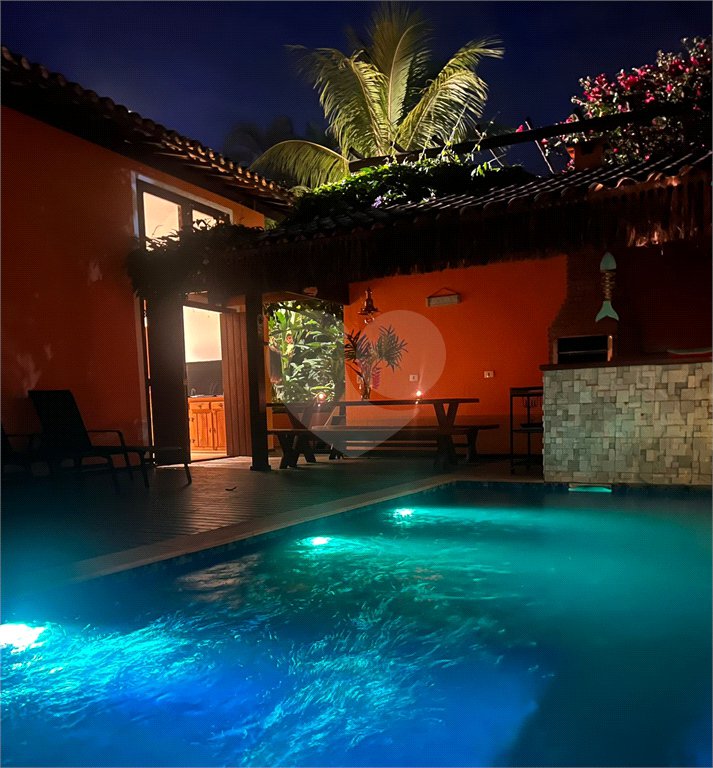 Casa à venda com 4 quartos, sendo 2 suítes,  em Barra Velha, Ilhabela, SP
