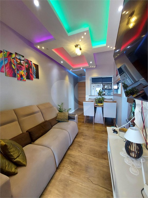 Apartamento à venda com 3 quartos, sendo 1 suíte, em Jardim Maracanã, Valinhos, SP
