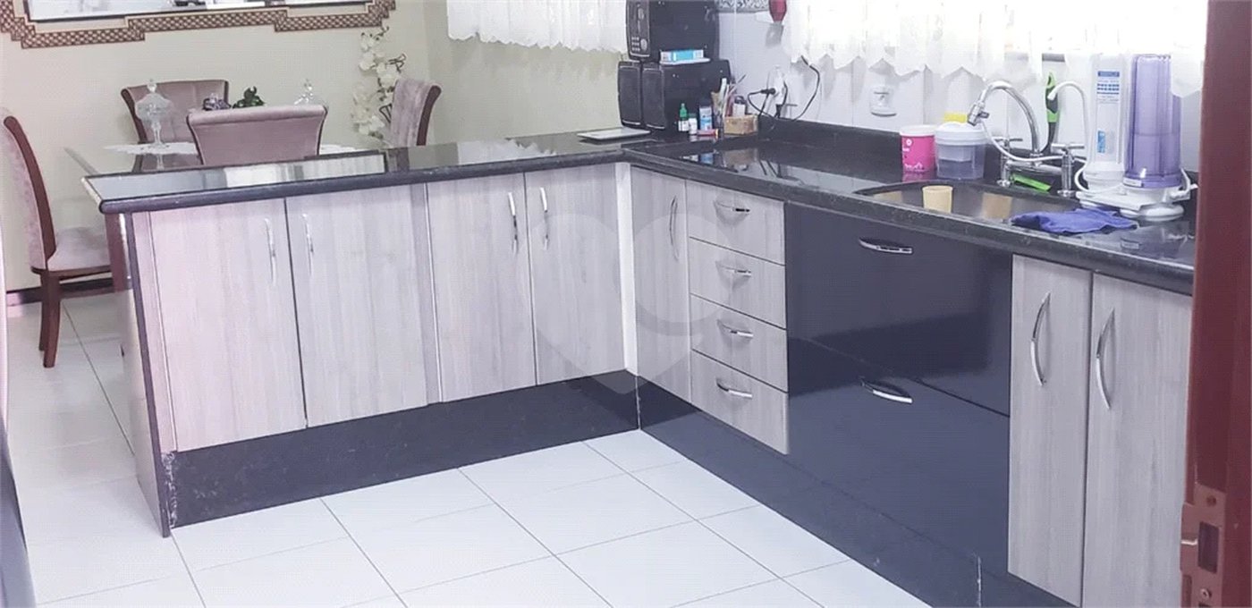Sobrado à venda com 3 quartos, sendo 1 suíte, em Limão, São Paulo, SP