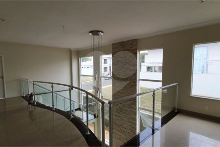 Casa à venda ou para alugar com 3 suítes no condomínio Jardim Vila Paradiso, Indaiatuba - SP