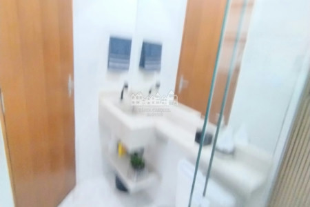 Casa à venda com 2 quartos no condomínio Almeria, Atibaia - SP