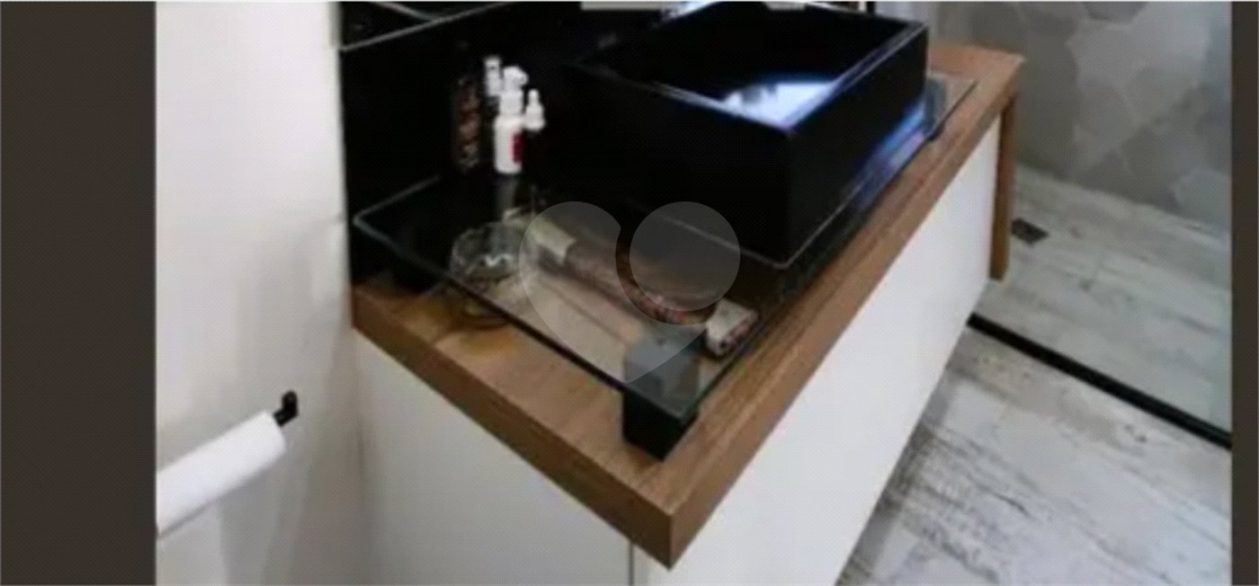 Casa à venda com 4 quartos, sendo 1 suíte, em Vila Guilherme, São Paulo, SP