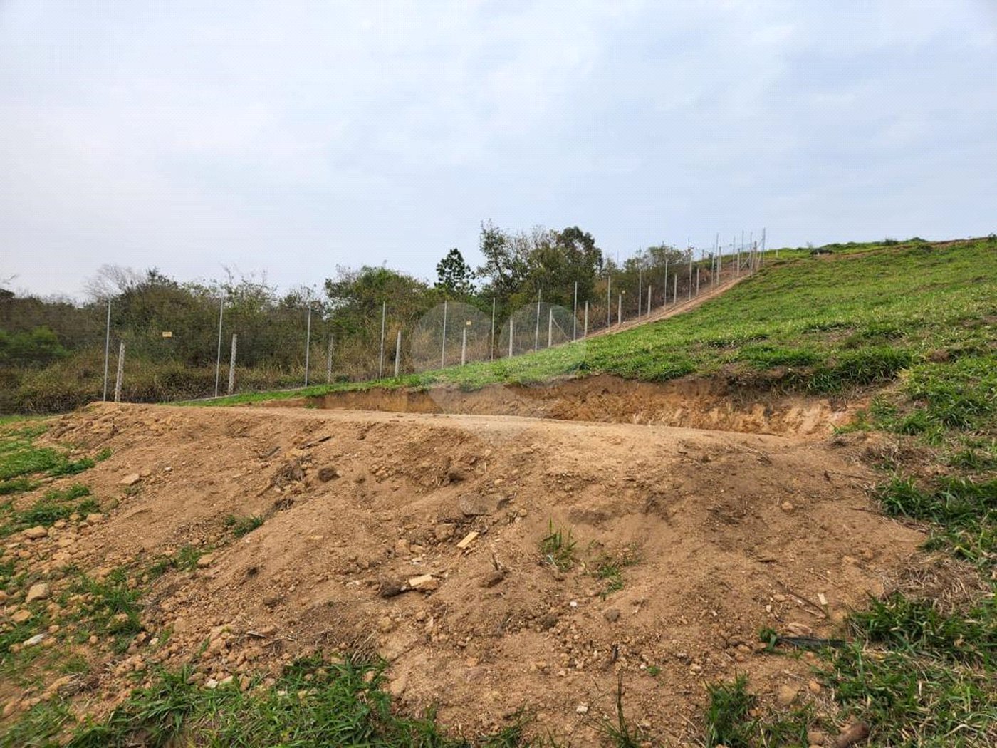 Terreno à venda no condomínio Terras da Alvorada, Jundiaí - SP