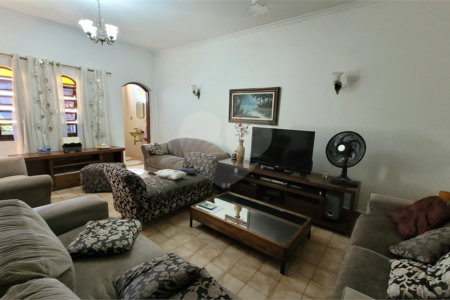 Casa à venda com 3 quartos em Vila Bonilha, São Paulo, SP