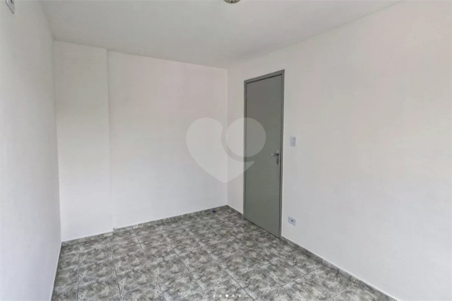 Apartamento à venda com 2 quartos em Horto, São Paulo, SP