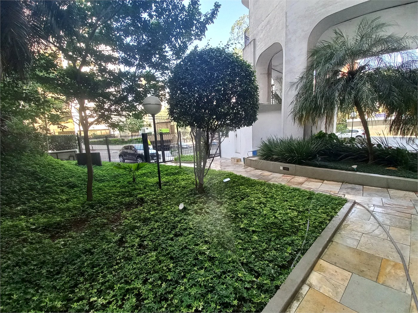 Apartamento à venda com 3 quartos, sendo 1 suíte, em Vila Andrade, São Paulo, SP