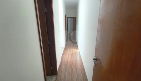 Casa à venda com 3 quartos, sendo 2 suítes,  em Vila Carolina, Itapetininga, SP