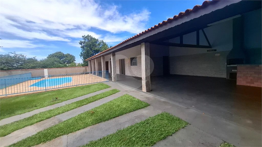 Chácara à venda – Excelente oportunidade dentro da cidade para investir ou para morar!