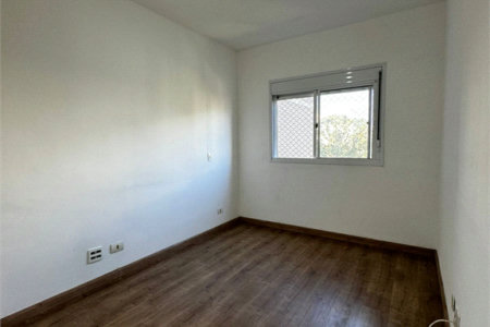 Apartamento para alugar com 3 quartos, sendo 1 suíte, em Parque Reboucas, São Paulo, SP
