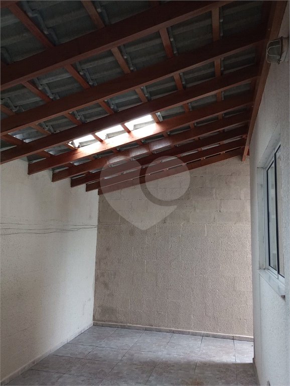 Casa à venda com 2 quartos no condomínio Vila Colorado Suzano, Suzano - SP