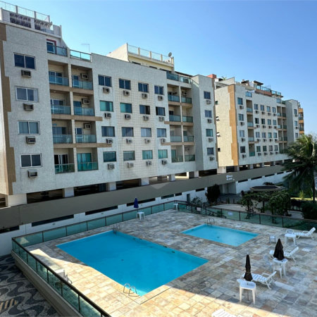 Apartamento à venda com 3 quartos, sendo 1 suíte, no Centro, Cabo Frio, RJ