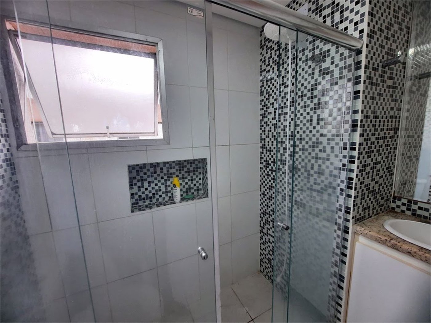 Apartamento à venda, 72 m² por R$ 309.000,00 - Vila Júlia - Guarujá/SP