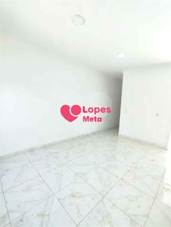 Casa à venda com 2 quartos, sendo 1 suíte, em Residencial Estoril, Taubaté, SP