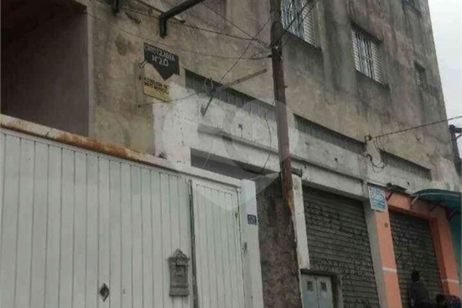 Casa à venda com 3 quartos em Jardim Santa Emilia, Guarulhos, SP