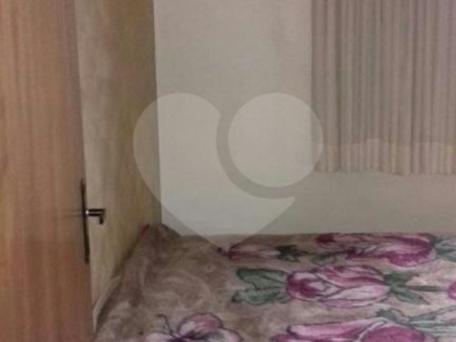 Casa à venda com 2 quartos no condomínio Cdhu, São Paulo - SP
