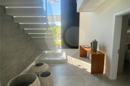 Duplex à venda com 6 suítes em Riviera, Bertioga, SP