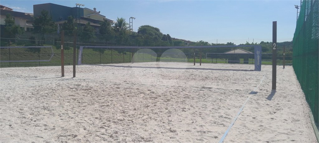 Casa à venda com 3 quartos, sendo 1 suíte, no condomínio Residencial Itatiba Country Club, Itatiba - SP
