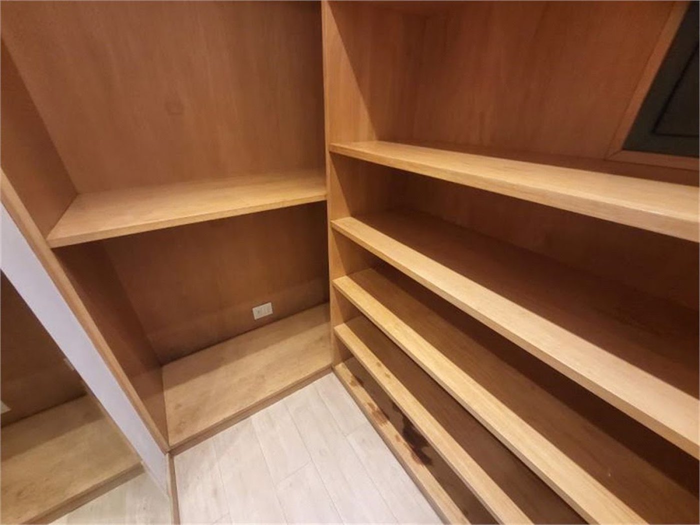 Apartamento Residencial à venda, Gonzaga, Santos - AP1414.
