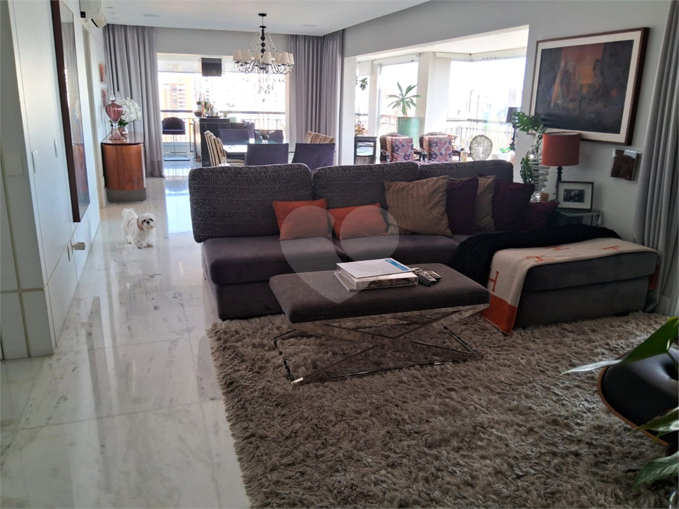 Apartamento à venda com 3 suítes em Vila Mariana, São Paulo, SP