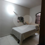 Casa à venda com 3 quartos, sendo 1 suíte,  em Retiro das Fontes, Atibaia, SP