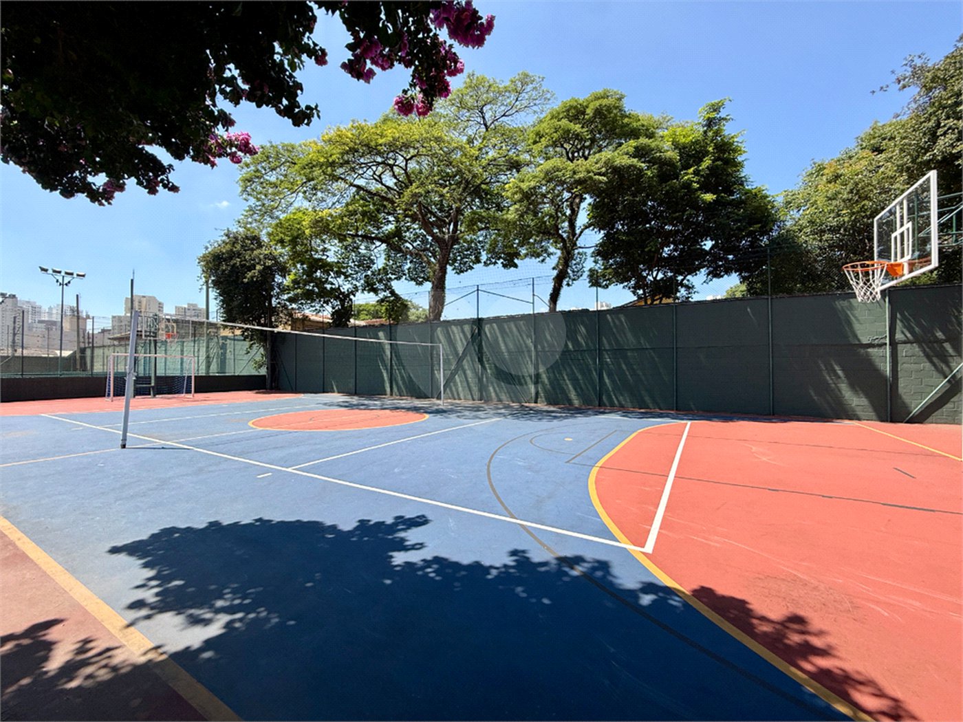 Apartamento à venda com 4 suítes em Jardim Marajoara, São Paulo, SP