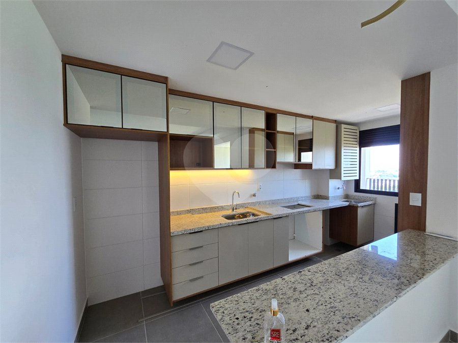 Apartamento para alugar com 3 quartos, sendo 1 suíte, em Além Ponte, Sorocaba, SP