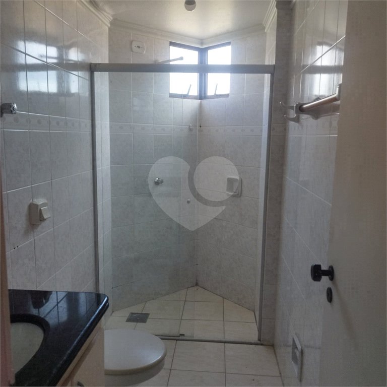 Apartamento à venda com 2 quartos, sendo 1 suíte,  em Estância Itaguaí, Caldas Novas, GO