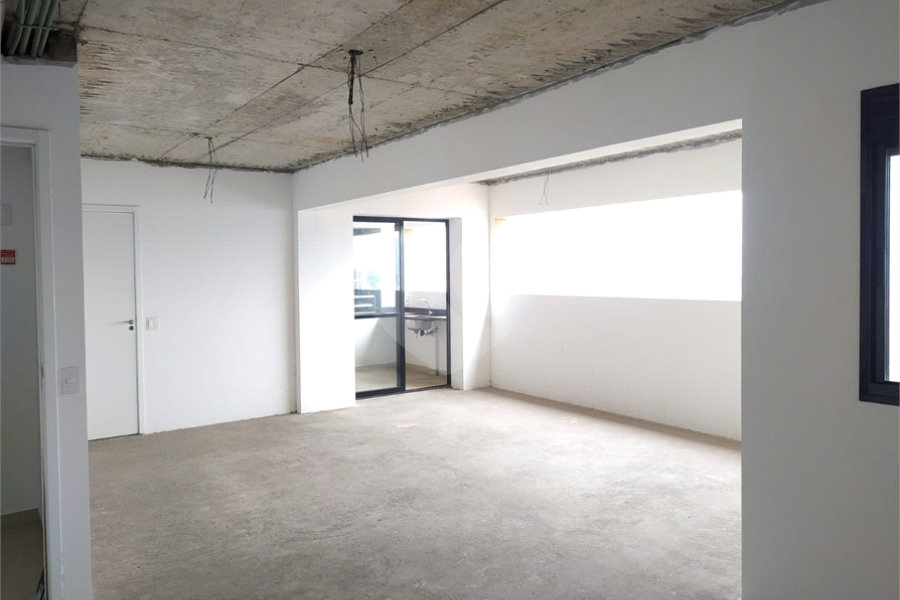 Apartamento à venda com 4 quartos, sendo 3 suítes, em Santana, São Paulo, SP