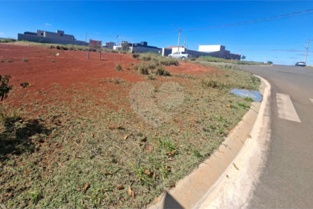 Terreno à venda em Parque Itapê, Itapetininga, SP
