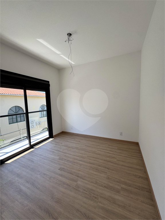 Casa à venda com 3 suítes no condomínio Mont Blanc Village, Vinhedo - SP