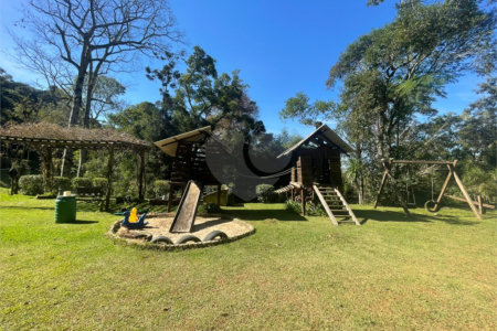 Sítio à venda com 4 quartos, sendo 1 suíte, em Caete (mailasqui), São Roque, SP