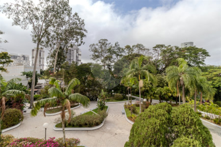 Apartamento à venda com 3 quartos, sendo 1 suíte,  em Granja Julieta, São Paulo, SP