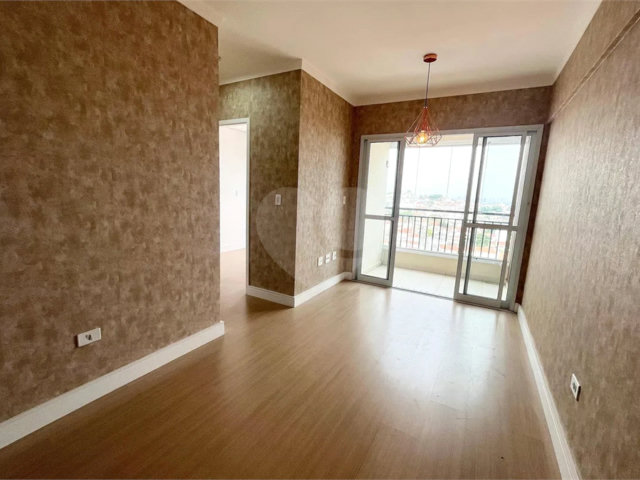 Apartamento à venda com 2 quartos, sendo 1 suíte,  em Parada Inglesa, São Paulo, SP