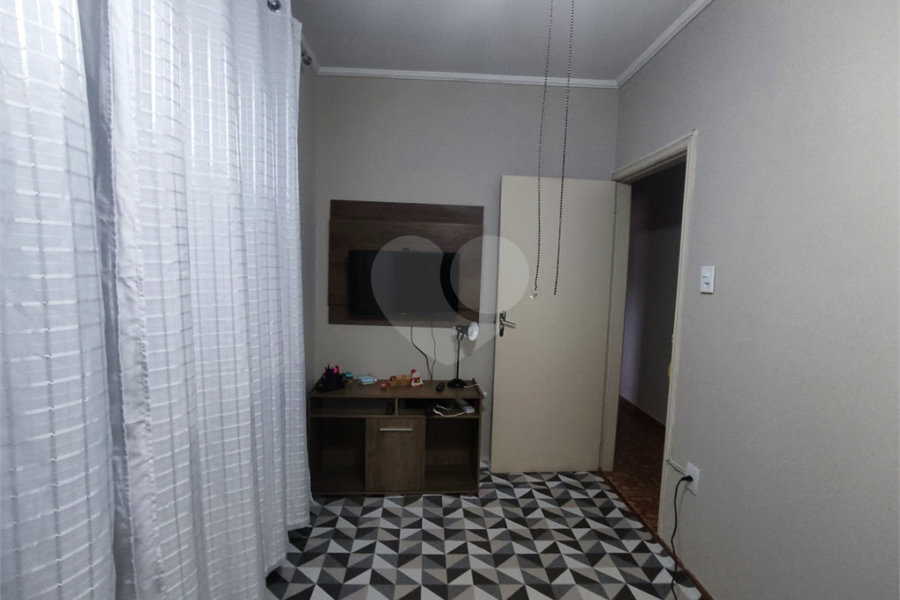 Sobrado à venda com 3 quartos, sendo 1 suíte, em Tremembé, São Paulo, SP