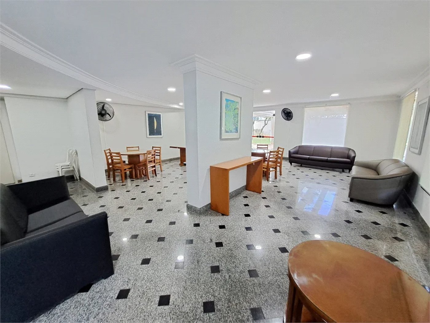 Apartamento à venda com 3 suítes em Vila Suzana, São Paulo, SP