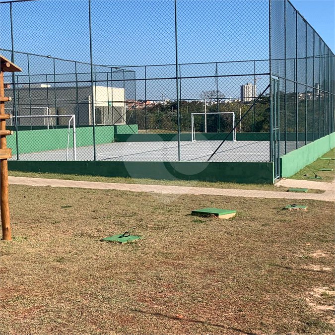 Casa à venda com 3 quartos, sendo 1 suíte, no condomínio Horto Florestal Villagio, Sorocaba - SP
