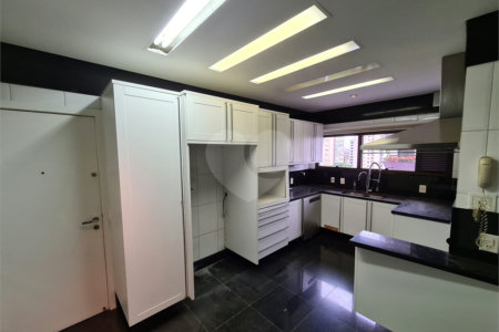 Apartamento à venda com 3 suítes em Água Fria, São Paulo, SP