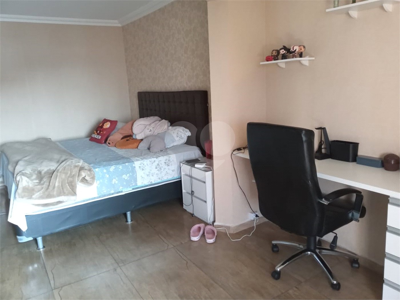 Sobrado à venda com 3 quartos, sendo 1 suíte, em Jardim Santa Beatriz, Guarulhos, SP