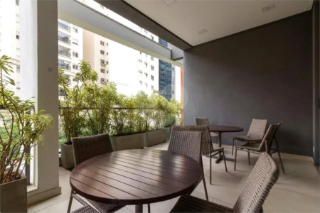 Apartamento à venda com 3 quartos, sendo 1 suíte, em Pinheiros, São Paulo, SP