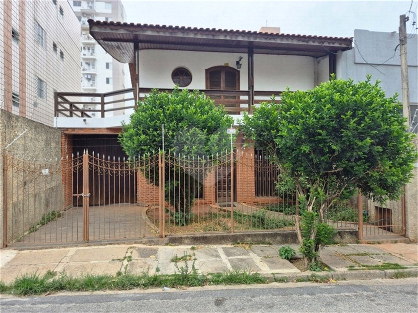 Casa à venda com 3 suítes em Vila Jardini, Sorocaba, SP