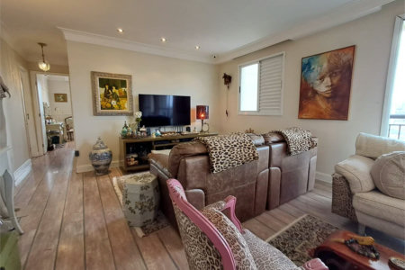 Apartamento à venda com 2 suítes em Vila Romana, São Paulo, SP