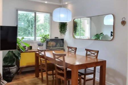 Apartamento à venda com 3 quartos, sendo 2 suítes, em Jardim Arpoador, São Paulo, SP
