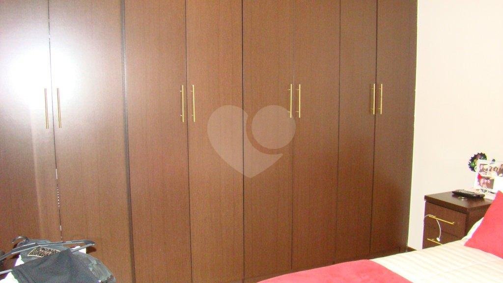 Sobrado à venda com 4 quartos, sendo 2 suítes,  em Alto da Boa Vista, São Paulo, SP