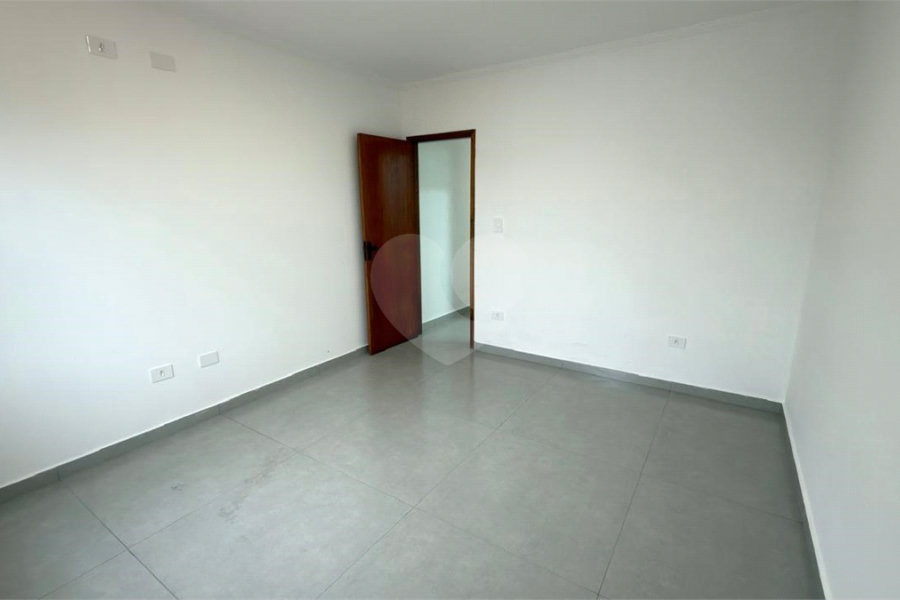 Sobrado à venda com 3 quartos, sendo 1 suíte, em Jardim Vila Formosa, São Paulo, SP