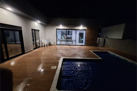Casa à venda com 4 quartos, sendo 3 suítes, em Condomínio Terras de Santa Cruz, Bragança Paulista, SP
