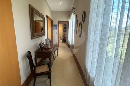 Casa à venda com 3 suítes no condomínio Campo de Toscana, Vinhedo - SP