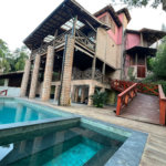 Casa à venda com 3 quartos, sendo 1 suíte,  no condomínio Alpes da Cantareira, Mairiporã - SP