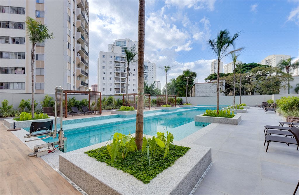 Apartamento à venda com 3 quartos, sendo 1 suíte, em Jardim Marajoara, São Paulo, SP