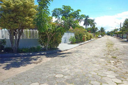 Casa com 3 dormitórios à venda, 132 m² por R$ 530.000,00 - Balneário Marambaia - Itanhaém/SP