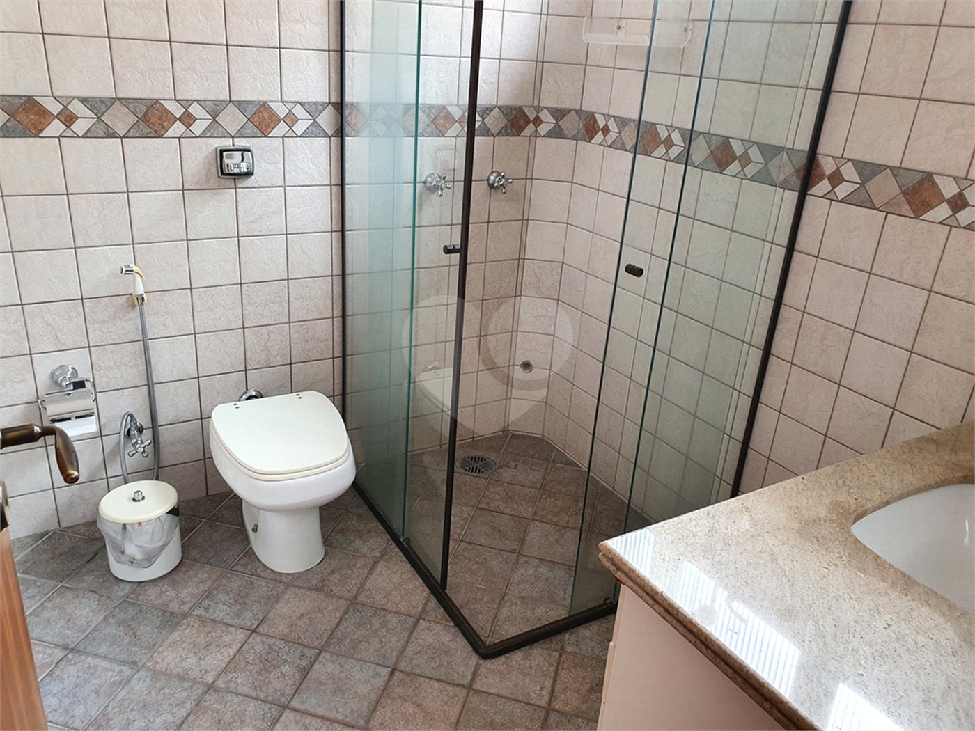 Sobrado à venda com 3 quartos, sendo 1 suíte, em Brooklin, São Paulo, SP